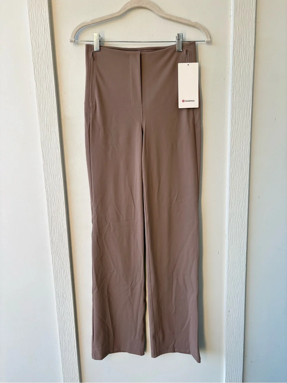 Lululemon Smooth Fit Pull-On High-Rise Pant  Size 6 NWT